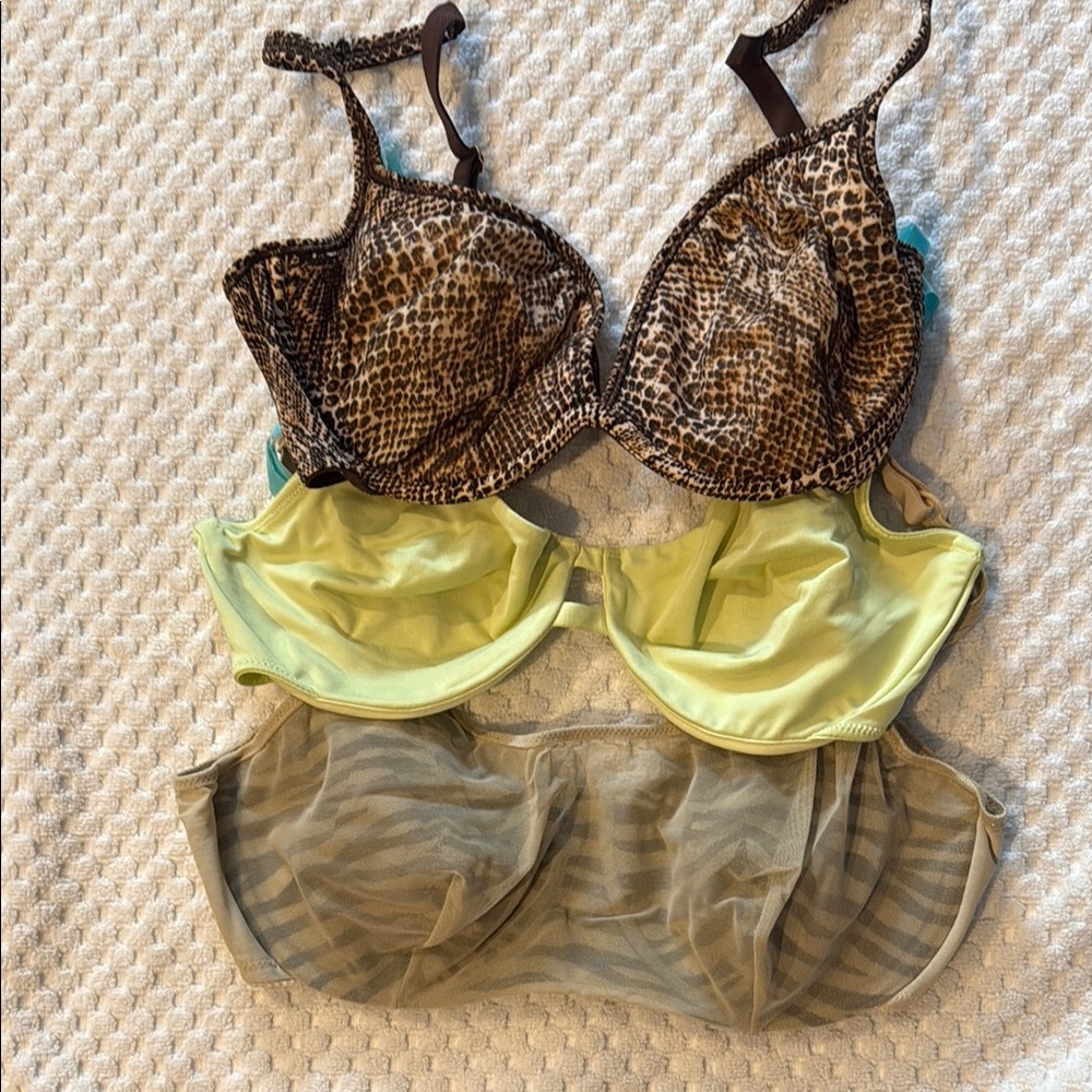 Set Of Three Patterned And Solid Bras Nwot - image 1